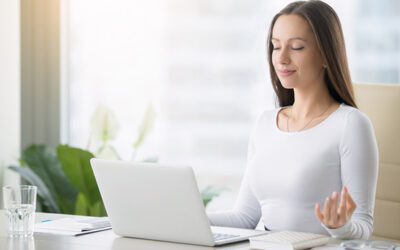 Keeping your Cool at Work What really grinds your gears? This is an important question (really) to explore so that you know what triggers you.  Listen to hear techniques on how to keep your cool when triggered, and to learn what grinds my gears.